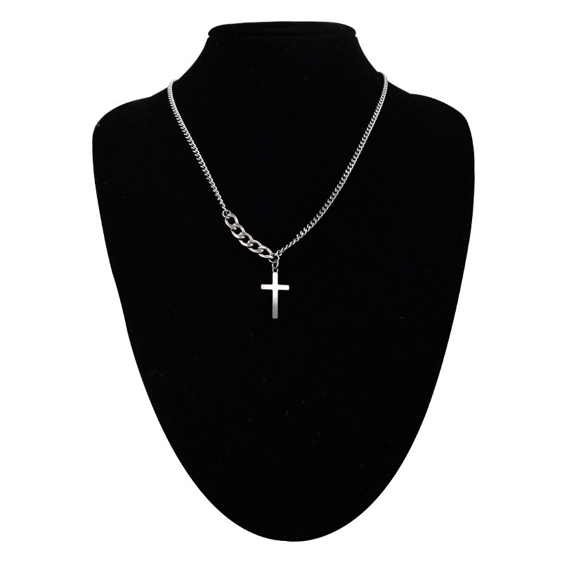 Wholesale Titanium Steel Cross Necklace Collarbone Chain Does Not Fade