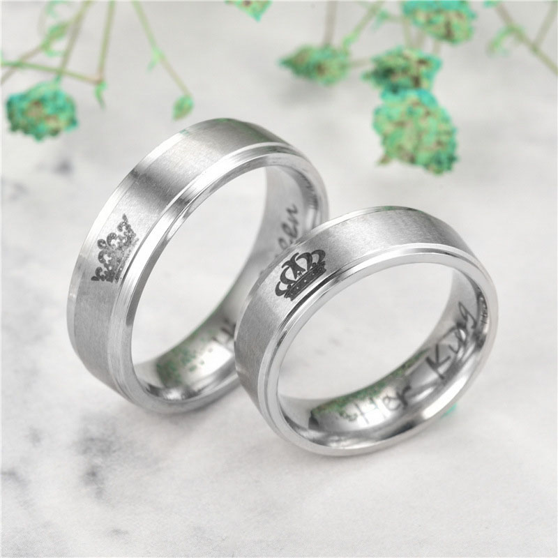 Wholesale Style Titanium Steel Retro Crown Ring Queen Vendors