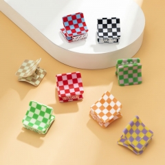 French Lazy Simple Acrylic Checkerboard Square Geometric Grab Clip Hairpin Manufacturer