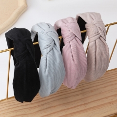 Korean Style Fashion Head Buckle Middle Knotted Knitted Retro Headband Headband Manufacturer