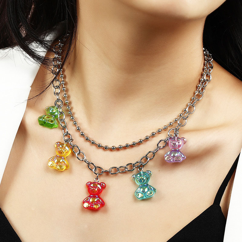 Fashion Transparent Resin Symphony Bear Pentagram Necklace Manufacturer