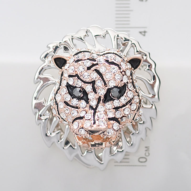 Wholesale Silk Scarf Buckle   Personality Lion Rhinestones Vendors