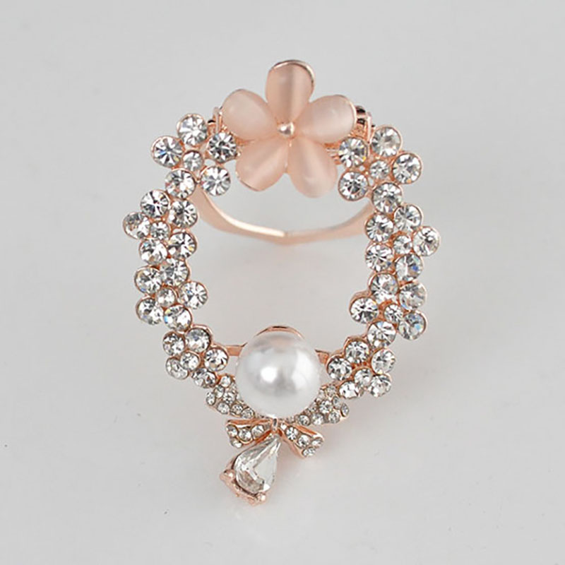 Wholesale High-end  Scarf Buckle Personality Cat's Eye Pearl Flowers Vendors