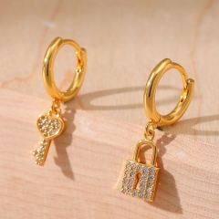 Models Key Lock Head Earrings With Zirconia Earrings Distributor