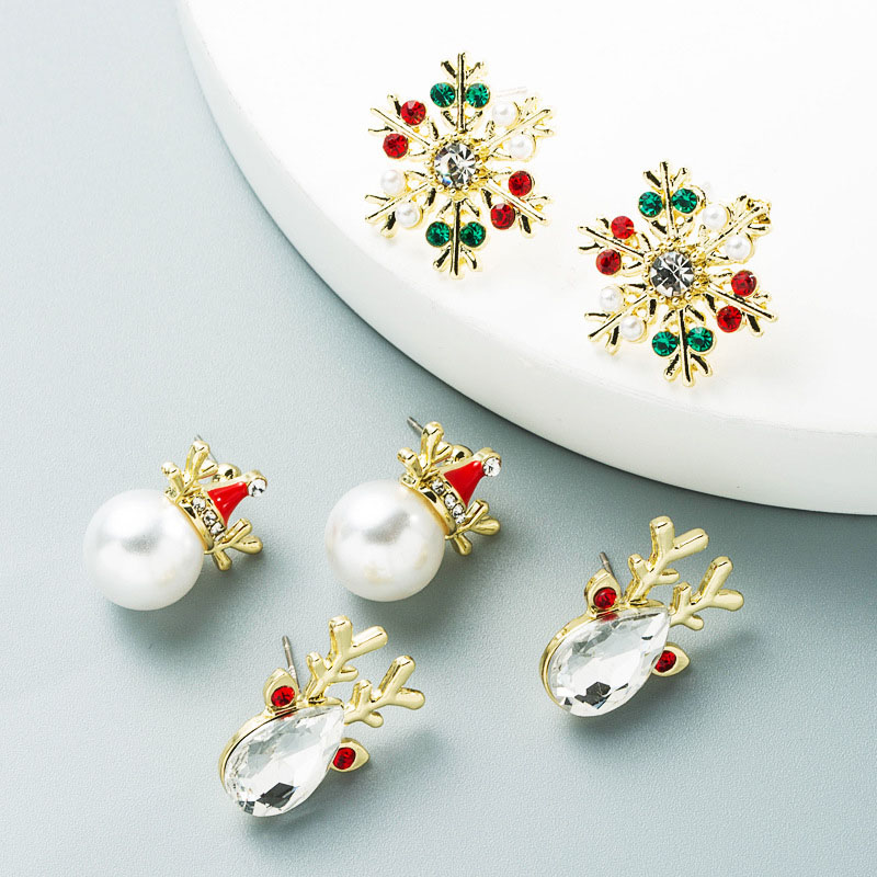 Christmas Series Fashion Colored Diamonds Trendy Alloy Snowflake Christmas Earrings Supplier