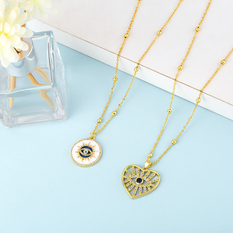 Fashion Personality Love Eyes Pendant Necklace Distributor