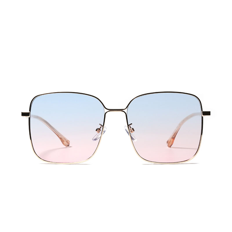 Casual Models Full Frame Square Sunglasses Distributor