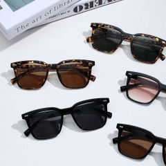 Retro Big Face Thin Frame Strong Fashion Sunglasses Square Sunglasses Distributor