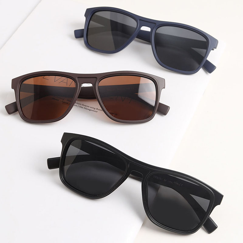 Polarized Striped Square Frame Sunglasses Manufacturer