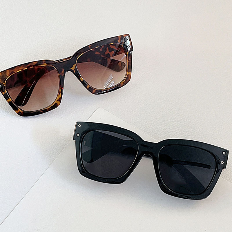 Square Small Frame Tortoiseshell Tea Piece Hip-hop Singer With Sunglasses Manufacturer