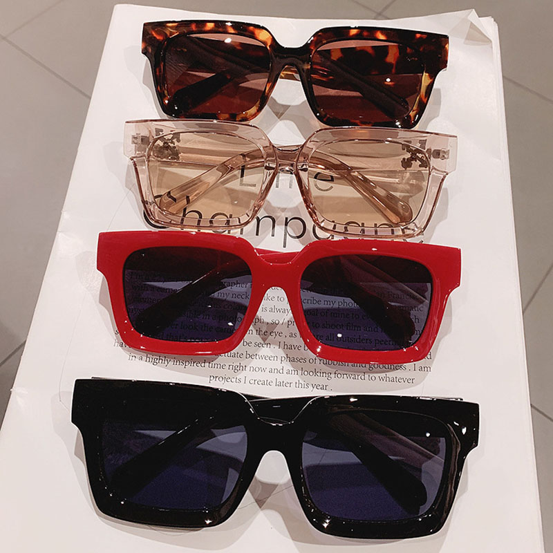 Personalized Sunglasses Fashion Square Retro Harajuku Men And Women Hip-hop Sunglasses Distributor
