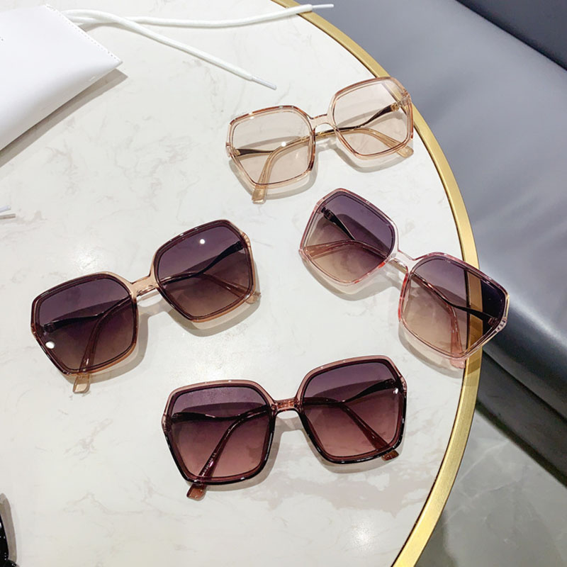 Fashion Square Bent Foot Polygonal Sunglasses Trend Distributor