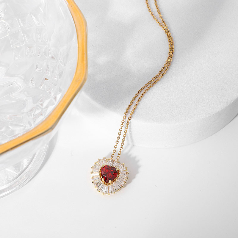 Wholesale Red Gemstone Zircon 18k Gold Stainless Steel Heart Necklace