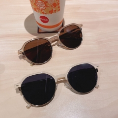 Retro Half-frame Sunglasses Tide Small Face Wind Fashionable Sunglasses Anti-ultraviolet Distributor