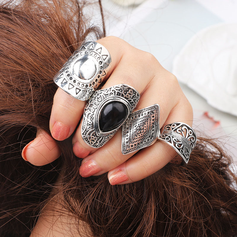 Ethnic Style Black Gemstone Teardrop Ring Palace Hollow Carved Diamond-shaped 4-piece Ring Set Manufacturer