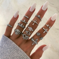 Fashion Diamond Set Crown Love Ring Leaves Cross Knuckle Finger 14 Pieces Set Manufacturer