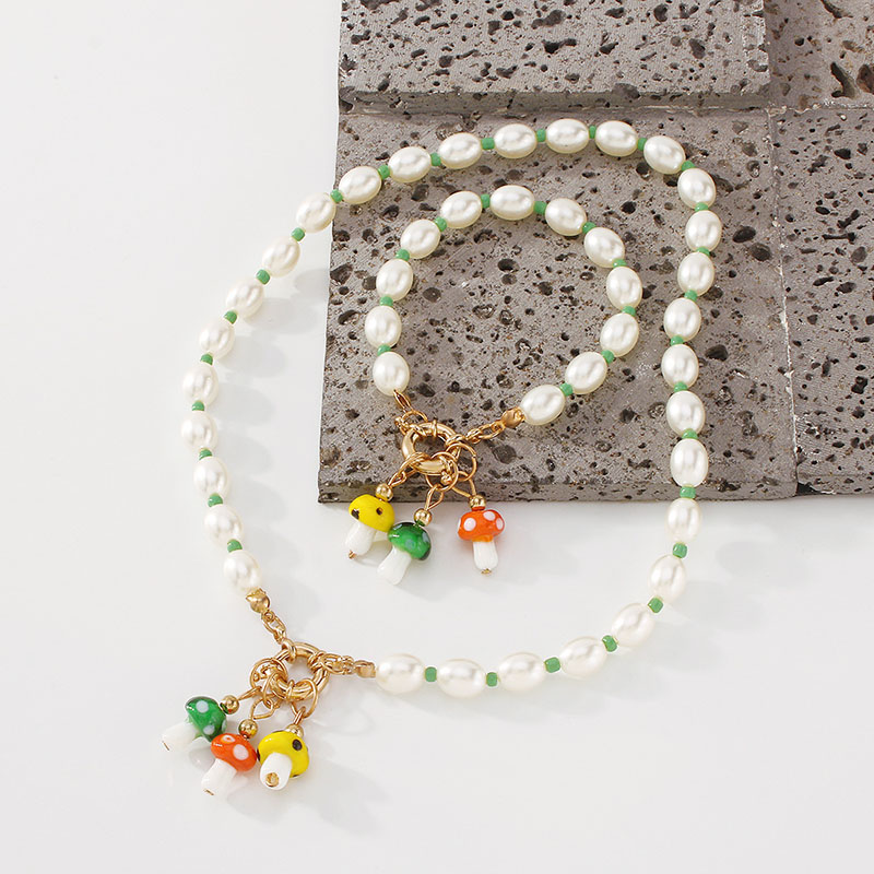Creative Resin Mushroom Small Fresh Necklace Bracelet Pearl Light Luxury Necklace Ornaments Supplier