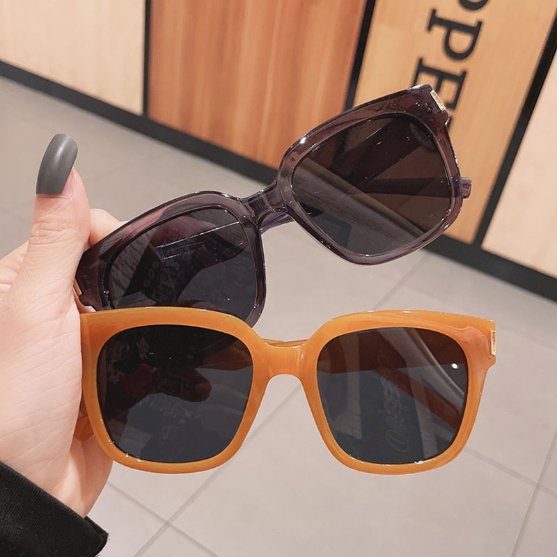 Wholesale Square Frame Sunglasses Vendors