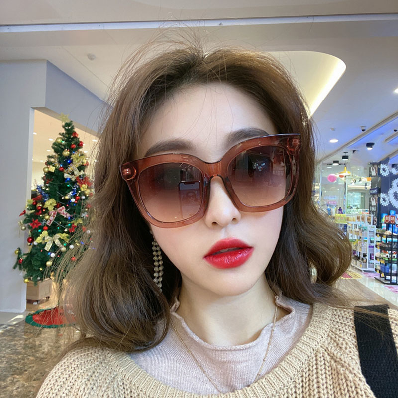 Square Shaped Sunglasses Distributor