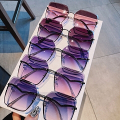 Wholesale Large Frame Square Gradient Color Sunglasses Vendors