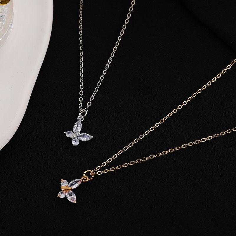 Transparent Crystal Butterfly Necklace Light Luxury Fashion Versatile Collarbone Chain Distributor