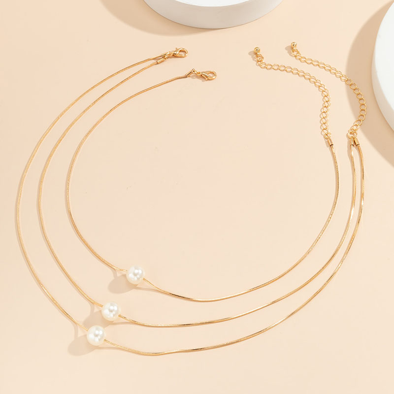 Wholesale Multi-layer Imitation Pearl Pendant Geometric Type Fine Chain Snake Bone Necklace