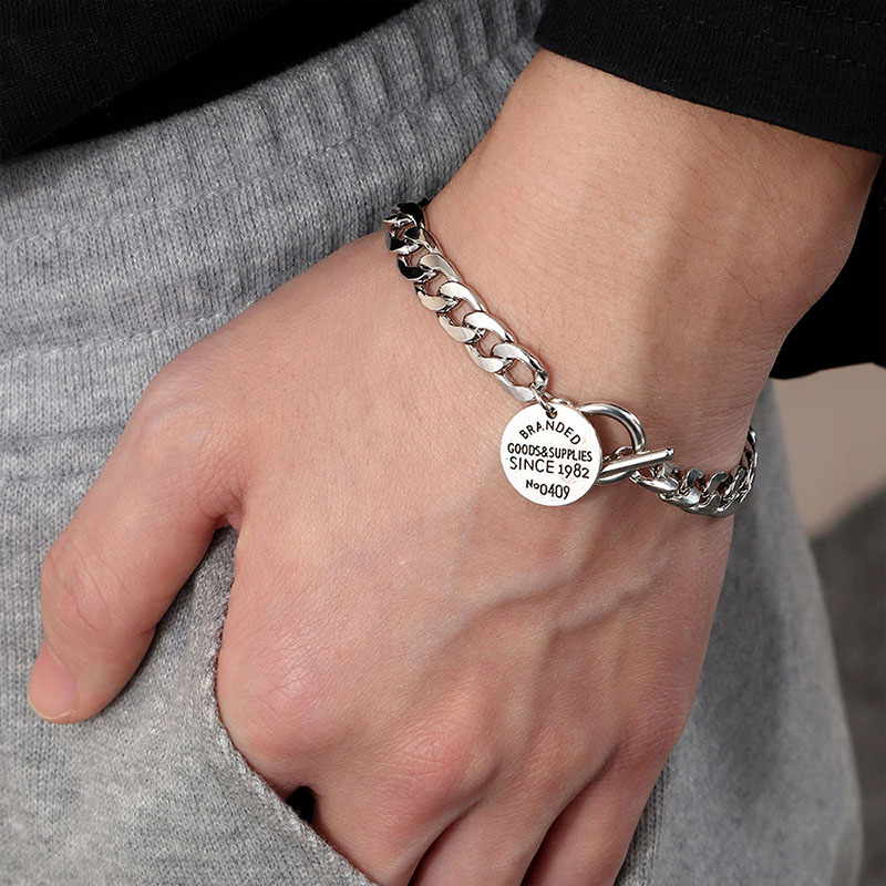 Fashion Hand Jewelry Thick Chain Round Sign Pendant With Letters Hip-hop Style Bracelet Manufacturer