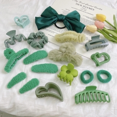 Simple Unique Acrylic Green Plush Hair Clip Supplier