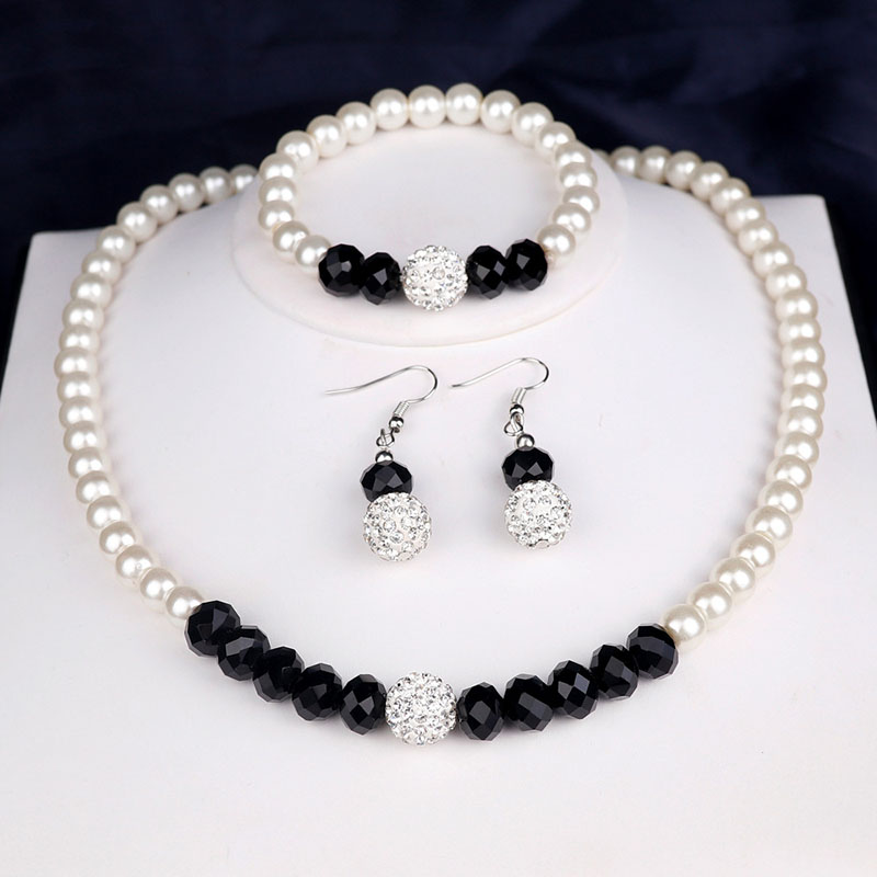 Simple And Atmospheric Pearl Silver Plated Necklace Earrings Bracelet Set Of 3 Distributor