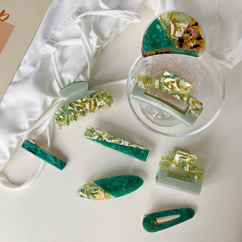 Simple Green Color Acetate Gradient Hair Clip Shark Clip Card Supplier