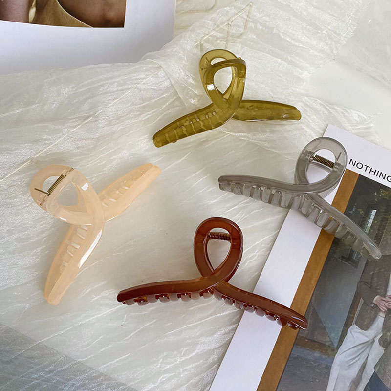 Simple Large Cross-grip Clip Back Head Spoon Hair Grip Tortoiseshell Texture Hair Clip Supplier
