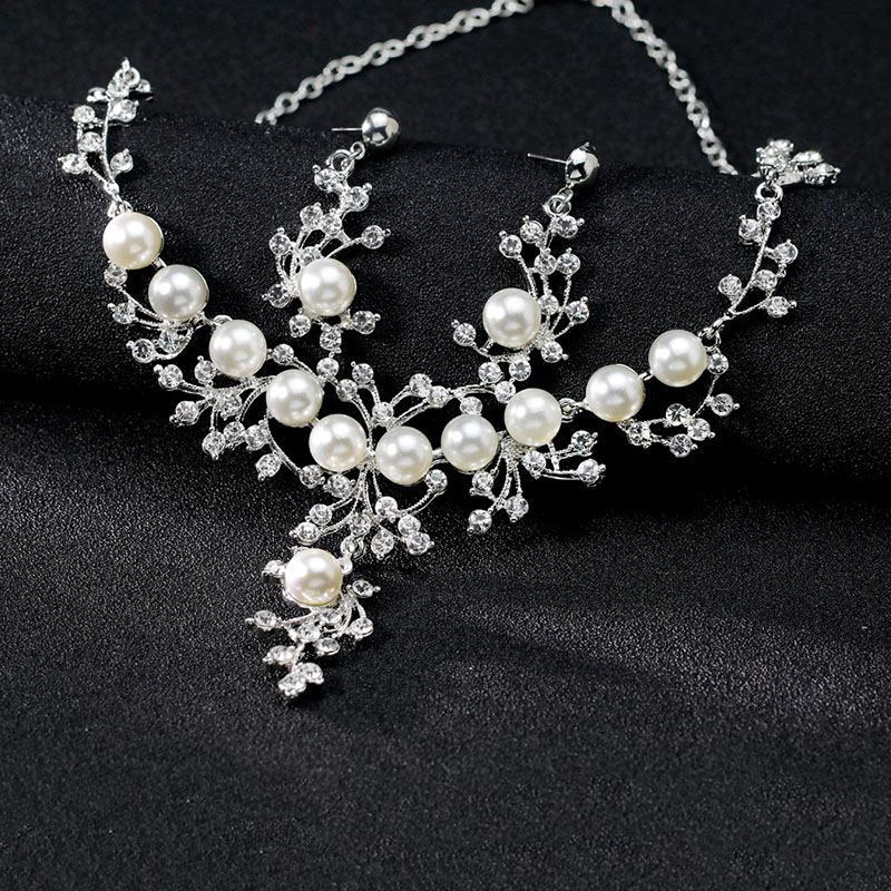 High-grade Fashion Creative Diamond-set Necklace Earrings Two-piece Set Manufacturer