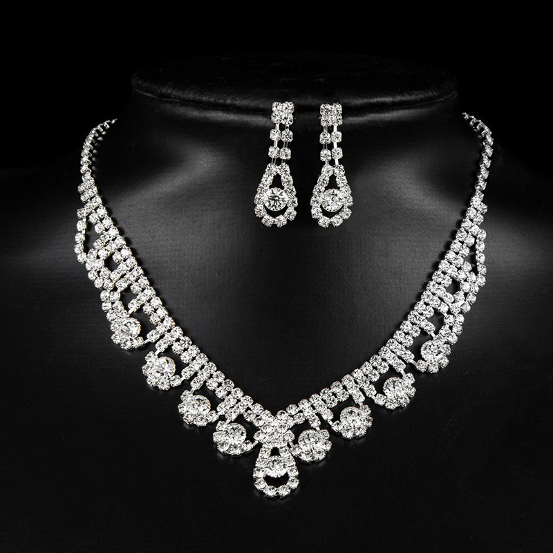 Bridal Fashion High End Temperament Necklace Earrings Two Pieces Set Manufacturer