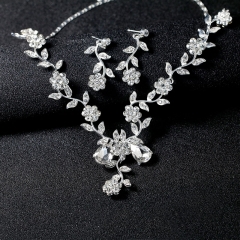 Fashion High-end Temperament Alloy Diamond Necklace Earrings Two-piece Set Manufacturer