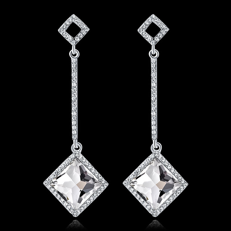 Fashionable Simple Alloy With Diamonds Long Crystal Earrings Manufacturer