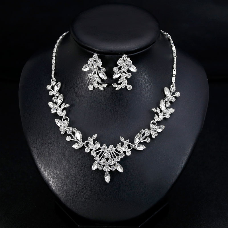 Fashionable Temperament Bride Necklace Earrings Two-piece Set Manufacturer