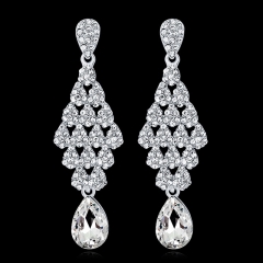Hundreds Of Alloy And Diamond Encrusted Crystal Earrings Earrings Manufacturer