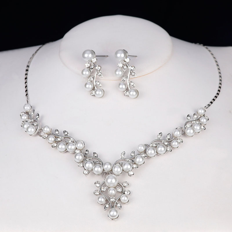 Fashion Atmosphere Pearl Rhinestone Bridal Necklace Earrings Set Of Two Manufacturer