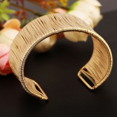 Fashion  Gold And Silver Wire Open Bracelet Supplier
