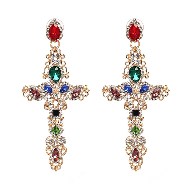 Crucifix With Diamond Studs High-grade Quality Supplier