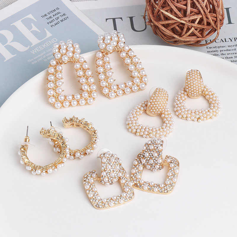 Geometric  Selling Earrings Jewelry Pearl Alloy With Diamonds Earrings Supplier
