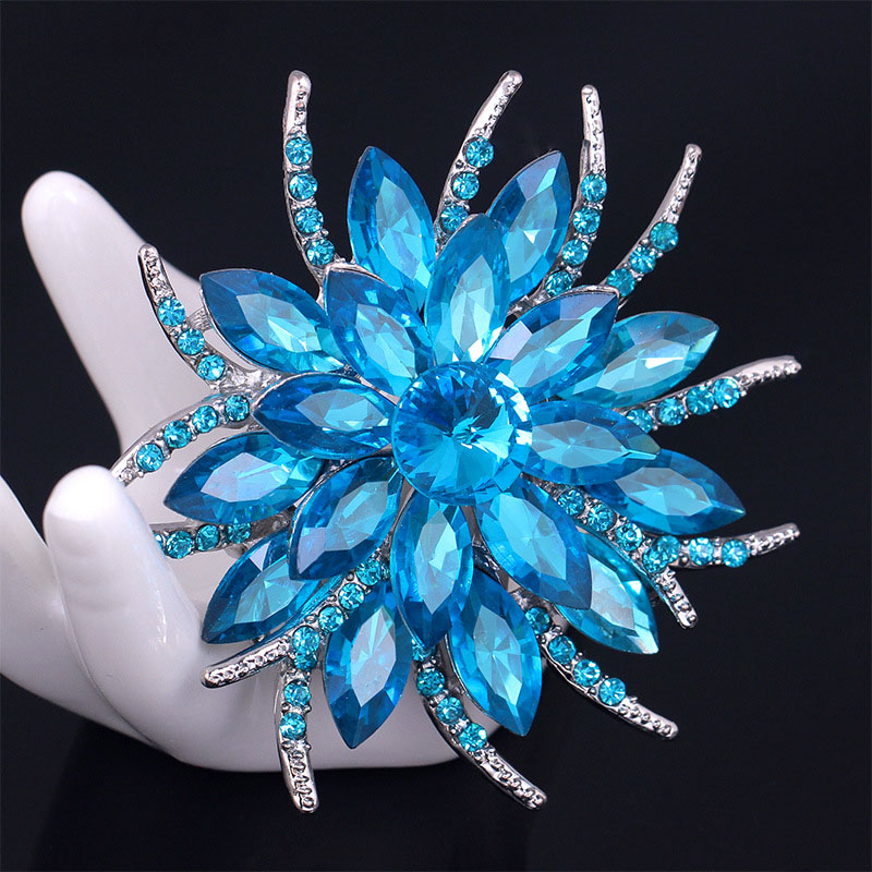 Collar Flower Pin Crystal Brooch Large Corsage Fashion Manufacturer