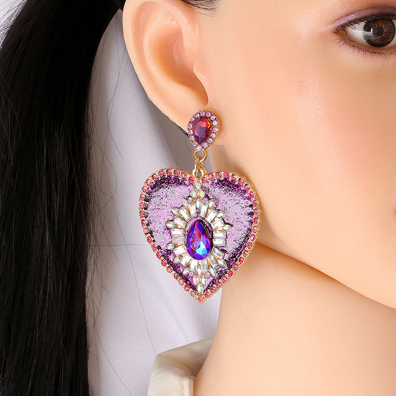Vintage Court Heart-shaped Diamond-set Earrings Creative Studs Distributor