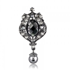 The  Alloy Glossy Rhinestone Jewelry, A Variety Of Clothing Accessories Crystal Brooch Manufacturer