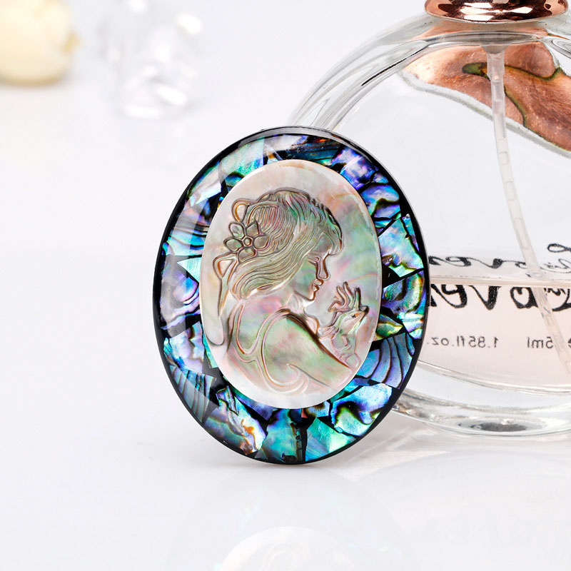 Wholesale Fashion Natural Abalone Shells Beauty Head Series Brooch