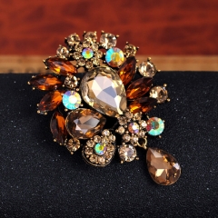 Crystal Acrylic Alloy Vintage Flower Brooch Manufacturer