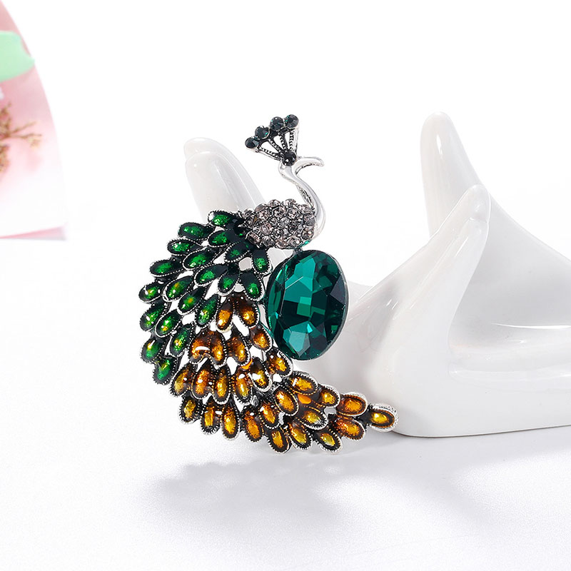 Wholesale Fashion Animal Peacock Brooch Fashion Vintage