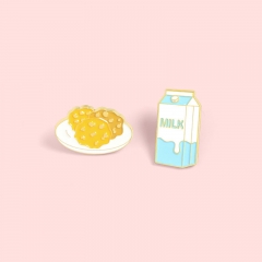 Wholesale Jewelry Food Milk Brooch Baked Lacquer Badge
