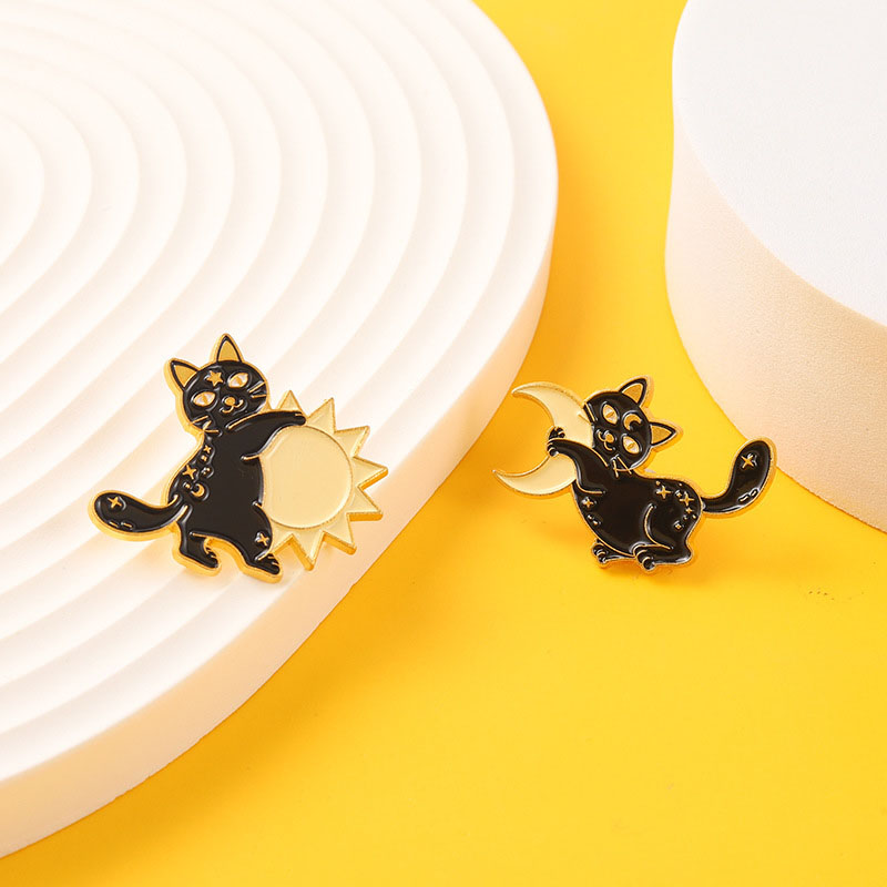 Wholesale Jewelry Moon Black Cat Sun Metal Brooch