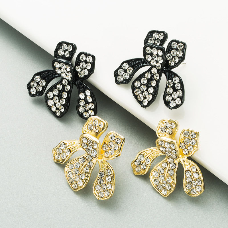 Alloy With Rhinestones S925 Silver Pin Geometric Earrings Manufacturer